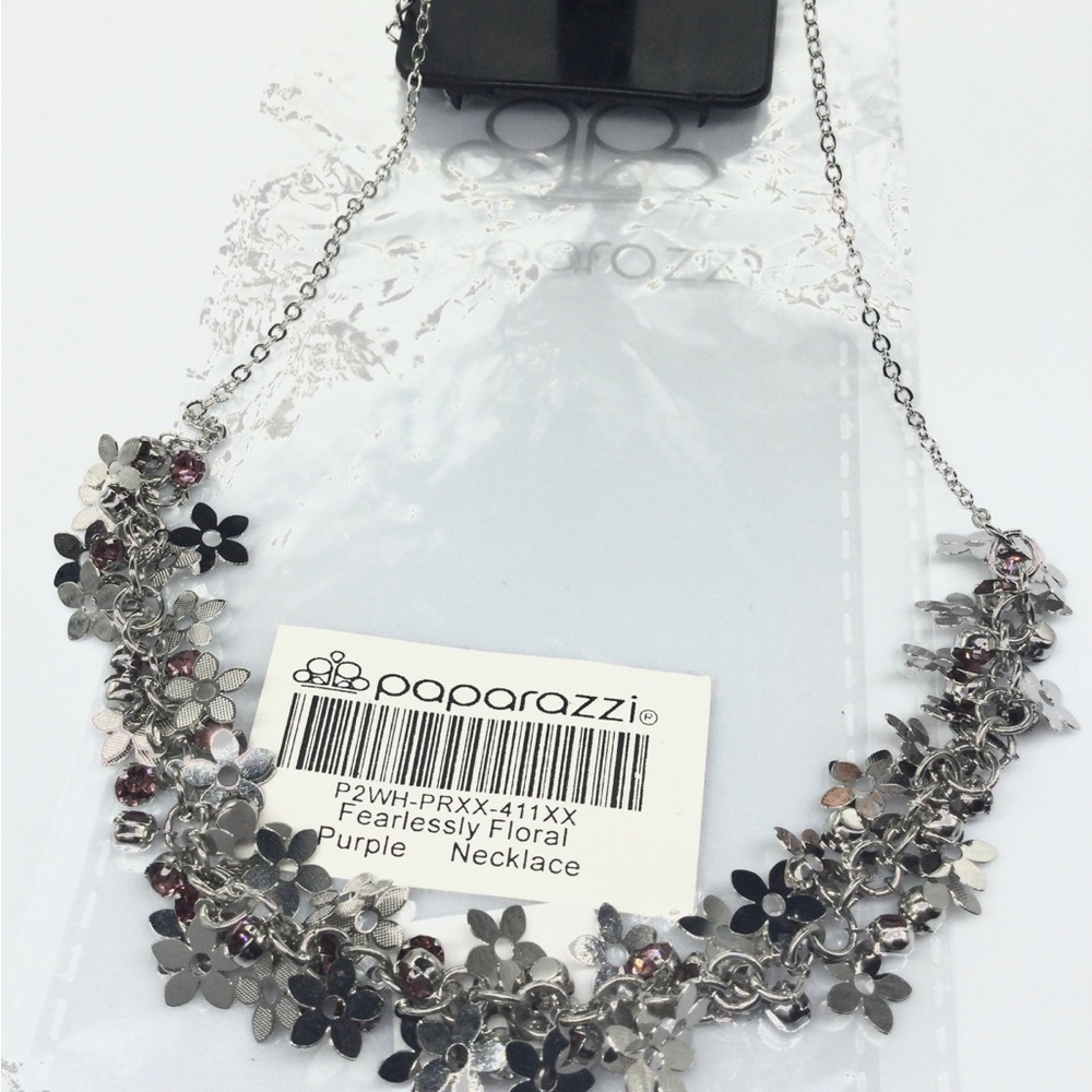 Paparazzi Fearlessly Floral Purple Necklace